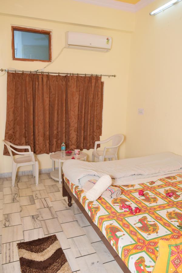 Hotel Kamal Villas Пушкар Экстерьер фото